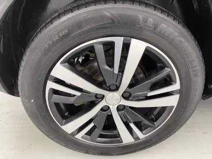 Photo 18 Peugeot 3008  Puretech 180ch S&S EAT8