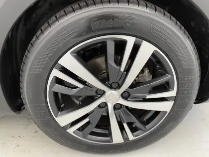 Photo 17 Peugeot 3008  Puretech 180ch S&S EAT8