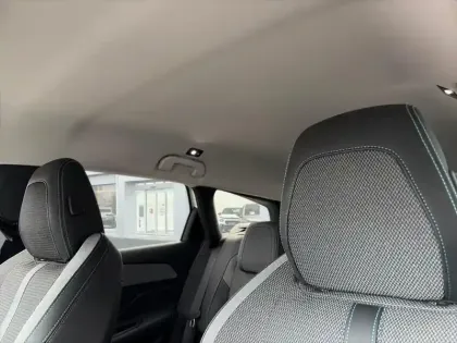 Photo 24 Peugeot 308  SW BlueHDi 130ch S&S EAT8 Allure