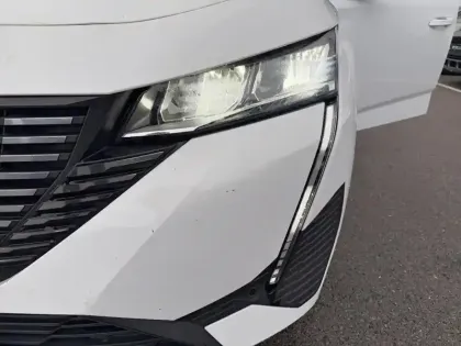 Photo 13 Peugeot 308  SW BlueHDi 130ch S&S EAT8 Allure