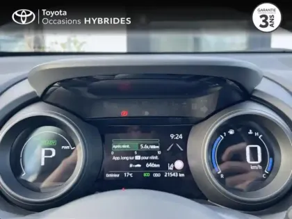 Photo 10 Toyota Yaris  116h Design 5p MY22