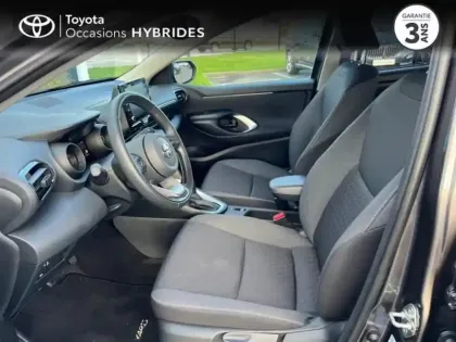 Photo 8 Toyota Yaris  116h Design 5p MY22