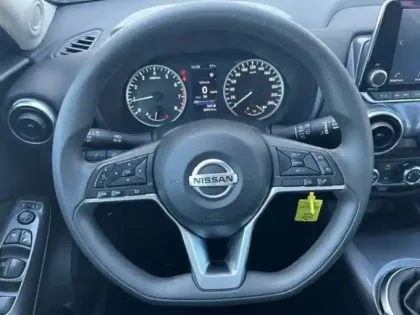 Photo 42 Nissan Juke  DIG-T 114
