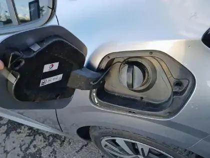 Photo 6 Peugeot 208  PureTech 75 S&S BVM5 Active