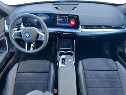 Photo 6 BMW X1  ieDrive20 204ch M Sport