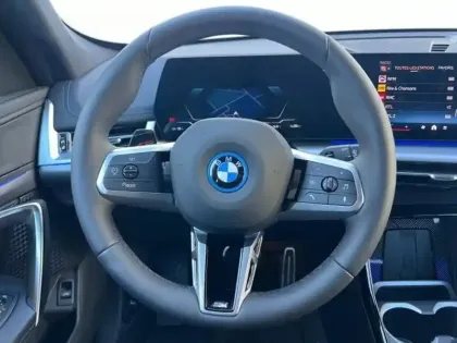 Photo 20 BMW X1  ieDrive20 204ch M Sport