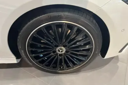 Photo 14 Mercedes CLA  Shooting Brake 200 7G-DCT