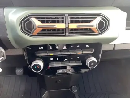 Photo 26 Dacia Spring 