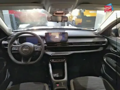 Photo 22 Jeep Avenger  Electrique 156ch 115kW Longitude