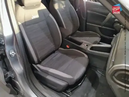 Photo 23 Jeep Avenger  Electrique 156ch 115kW Longitude