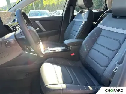 Photo 31 Citroën C4 e- 136 ch autonomie standard  Automatique