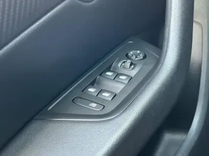 Photo 11 Peugeot 508  SW BlueHDi 130ch S&S Active Business EAT8 7cv