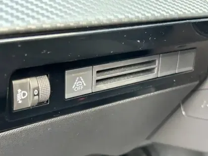 Photo 13 Peugeot 508  SW BlueHDi 130ch S&S Active Business EAT8 7cv