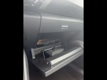 Photo 14 Citroën C4  Moteur électrique 136ch (100 kW) Feel Pack Automatique