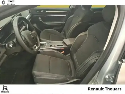 Photo 2 Renault Megane  1.5 Blue dCi 115ch Techno EDC -23