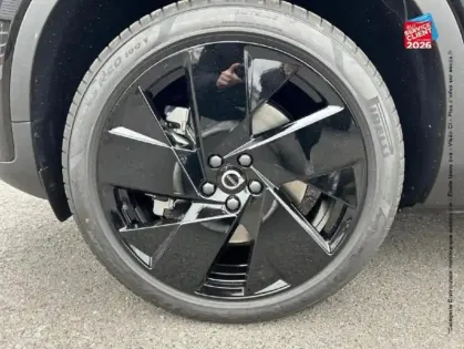 Photo 29 Volvo Ex40  SINGLE 238CH BLACK EDITION