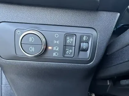 Photo 11 Ford Kuga  2.5 Duratec 190ch FHEV E85 ST-Line BVA