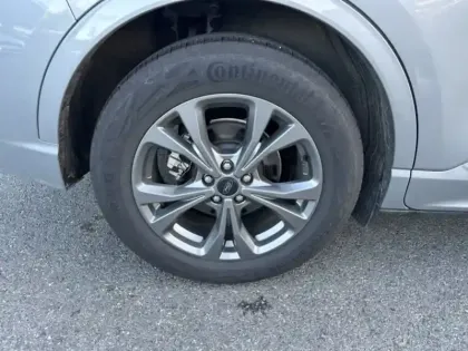 Photo 5 Ford Kuga  2.5 Duratec 190ch FHEV E85 ST-Line BVA