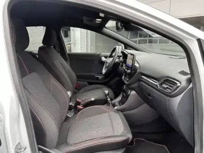 Photo 27 Ford Kuga  2.5 Duratec 190ch FHEV E85 ST-Line BVA