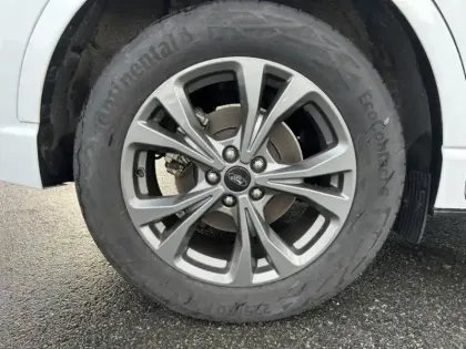 Photo 20 Ford Kuga  2.5 Duratec 190ch FHEV E85 ST-Line BVA