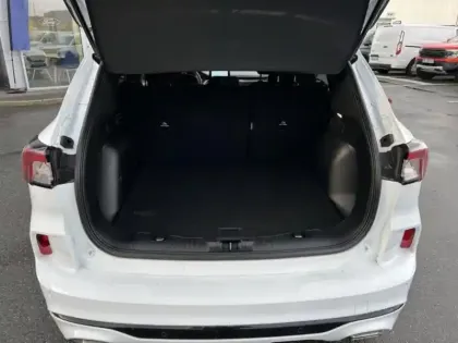 Photo 22 Ford Kuga  2.5 Duratec 190ch FHEV E85 ST-Line BVA