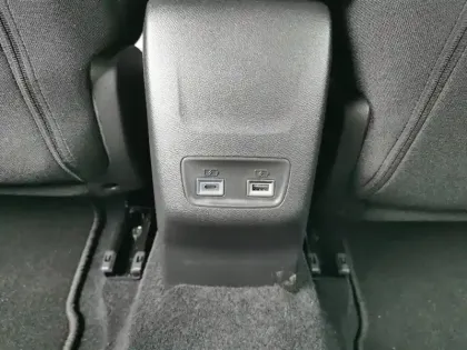 Photo 18 Peugeot 208  Hybrid 100 e-DCS6