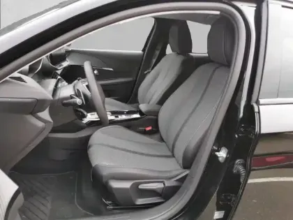 Photo 10 Peugeot 208  Hybrid 100 e-DCS6