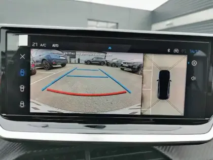 Photo 14 Peugeot 208  Hybrid 100 e-DCS6