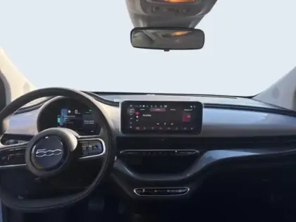 Photo 7 Fiat 500  e 118ch Pack Confort & Style