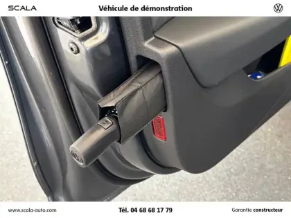 Photo 33 Volkswagen Passat  1.5 eHybrid 272 DSG6