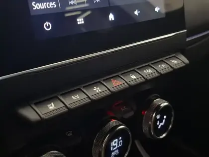 Photo 33 Renault Arkana  E-Tech full hybrid 145 GSR2