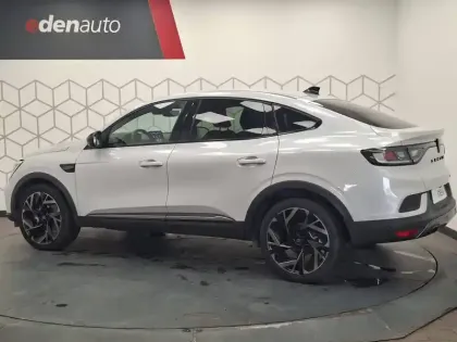 Photo 48 Renault Arkana  E-Tech full hybrid 145 GSR2