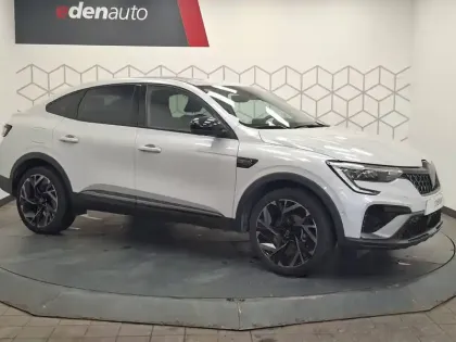 Photo 43 Renault Arkana  E-Tech full hybrid 145 GSR2