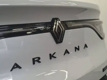 Photo 1 Renault Arkana  E-Tech full hybrid 145 GSR2