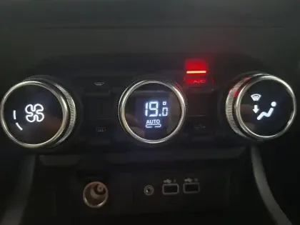 Photo 32 Renault Arkana  E-Tech full hybrid 145 GSR2