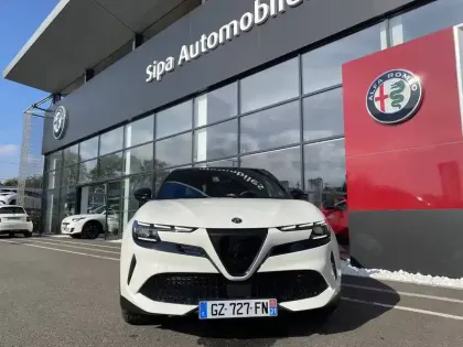 Photo 40 Alfa Romeo Junior  Elettrica 156 ch