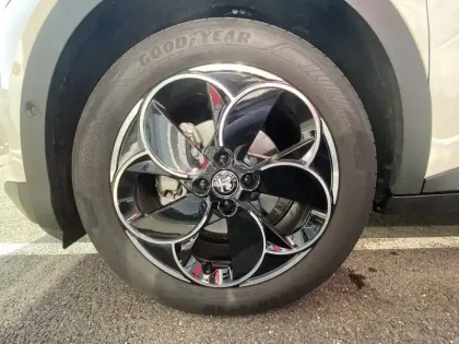 Photo 91 Alfa Romeo Junior  Elettrica 156 ch