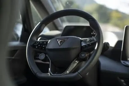 Photo 31 Cupra Born  325 ch