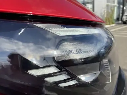 Photo 58 Alfa Romeo Junior  1.2 Ibrida 136 ch eDCT6