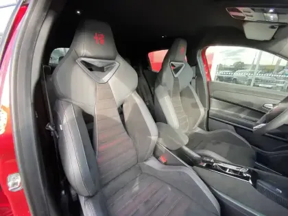 Photo 109 Alfa Romeo Junior  1.2 Ibrida 136 ch eDCT6