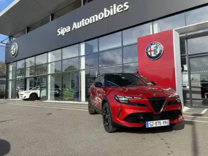 Photo 50 Alfa Romeo Junior  1.2 Ibrida 136 ch eDCT6