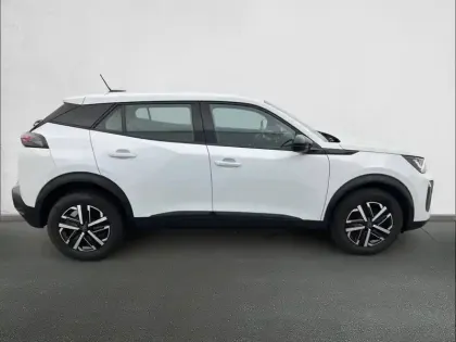 Photo 45 Peugeot 2008  PureTech 100 S&S BVM6