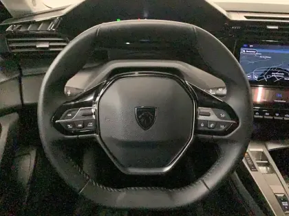 Photo 72 Peugeot 308  SW Electrique 54 kWh 156ch