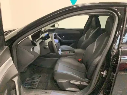 Photo 32 Peugeot 308  SW Electrique 54 kWh 156ch