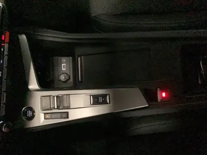 Photo 37 Peugeot 308  SW Electrique 54 kWh 156ch