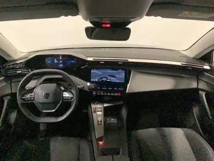 Photo 33 Peugeot 308  SW Electrique 54 kWh 156ch