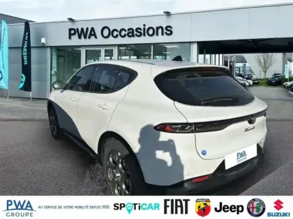 Photo 6 Alfa Romeo Tonale  1.6 Diesel 130ch Ti TCT