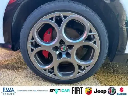 Photo 10 Alfa Romeo Tonale  1.6 Diesel 130ch Ti TCT