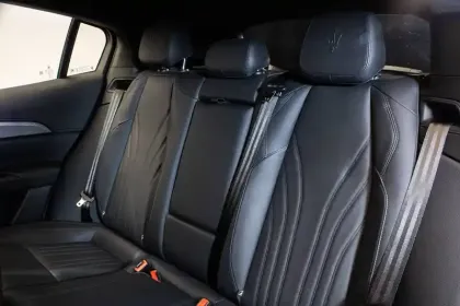 Photo 39 Maserati Grecale  L4 300 ch Hybride