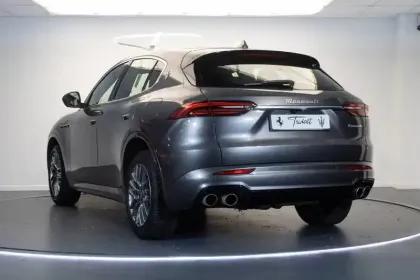 Photo 26 Maserati Grecale  L4 300 ch Hybride